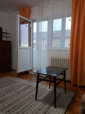 Avantajos apartament 1 camera - imagine 3