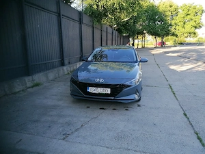 Hyundai elantra cn7  - imagine 2