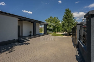 Casa superba Snagov Ciofliceni - LOT 514 MP - Liniste- Curte amenajata - imagine 13