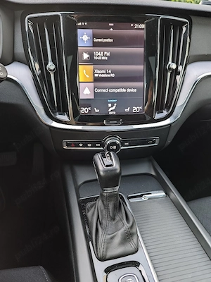 Volvo V60, T4, benzina, 190cp 2020, inmatriculat - imagine 5