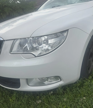 Skoda superb 1.9 tdi 2010 alb - imagine 3