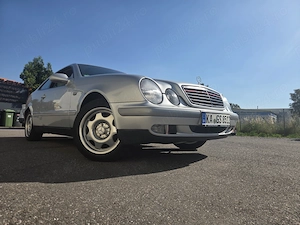 Vand Mercedes-Benz CLK 200 coupe