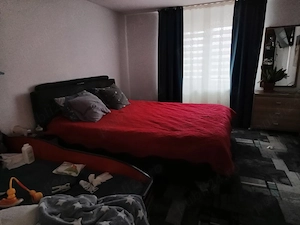 Casa cu 3 camere ,bucatarie,baie situata la 8,5 km de Selgros Craiova cu teren 1150 mp - imagine 5