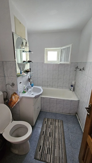 Vand apartament 3 camere in Obcini  - imagine 10