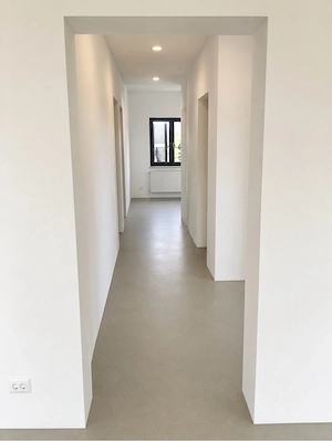 Casă 4 camere la 15 min de București | Fotovoltaice 15 kW | Rate fără bancă - imagine 3