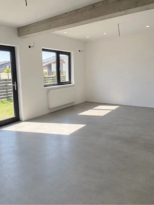 Casă 4 camere la 15 min de București | Fotovoltaice 15 kW | Rate fără bancă - imagine 4