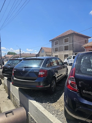 Vand Skoda Rapid 1.2 Benzină an 2014 - imagine 3