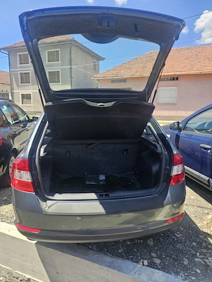 Vand Skoda Rapid 1.2 Benzină an 2014 - imagine 5