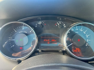 Vând Peugeot 3008 2800  negociabil  - imagine 3