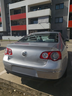 Vand Volkswagen Passat B6 1.6 FSI Benzină - imagine 8