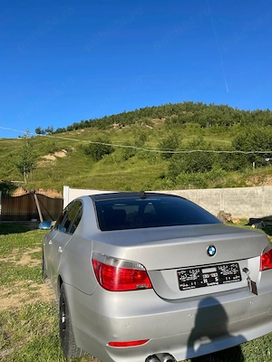 Văd BMW e 60 2.2 benzină mașina are acte de Germania  - imagine 7