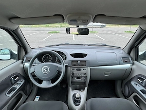 Renault Symbol 2009, 1.4 16v benzina, 80.000 km, preț 3500  - imagine 6