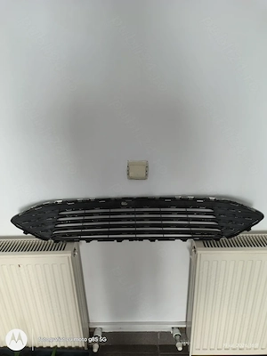 Grila radiator Ford Focus Mk3 facelift 2014 2015 2016 2017 2018 - imagine 2