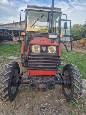 Tractor UTB Universal 483 DTC 2006 înmatriculat 1425 ore de funcționare