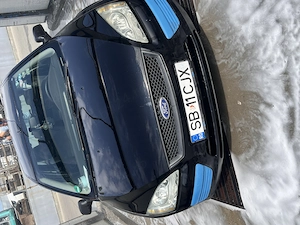 Vând Ford focus 2005 1.6 diesel 