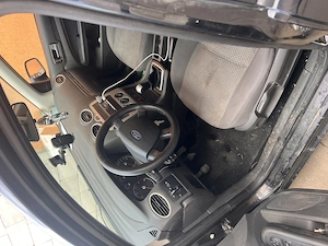 Vând Ford focus 2005 1.6 diesel  - imagine 5