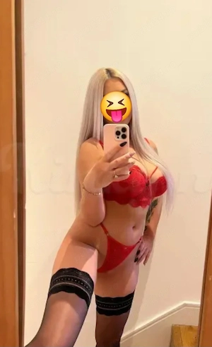 Blondă fierbinte new
