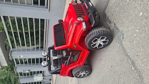 JEEP Wrangler, 4x4,mașinuța pentru copiiMașinuță electrică pentru copii JEEP Wrangler, Roșu, putin f