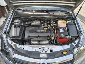 Opel ASTRA H,  motor 1.6 MPI, benzina, 105 cai putere - imagine 9