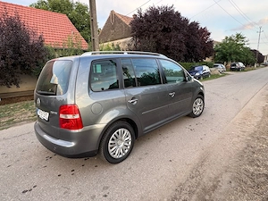VW Touran 2.0 - imagine 4