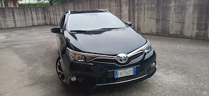 Toyota Auris 1.8 hibryd cu 155.000 km originali! - imagine 2