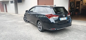Toyota Auris 1.8 hibryd cu 155.000 km originali! - imagine 4