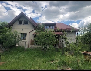 Casa individuala P+M de vanzare in sat Corbeanca, comuna Vanatorii Mici, judetul Giurgiu.