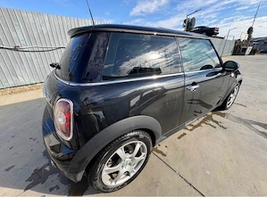 Mini One 1.4 benzina - imagine 3