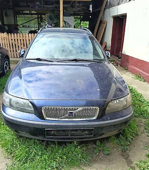 dezmembrez sau vand completa