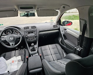 VW Golf 6 1.4TSI MATCH FullLED Navigatie ÎncălzireScaune DubluClima SenzoriParcare  - imagine 11