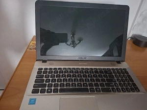 Vand laptop Assus