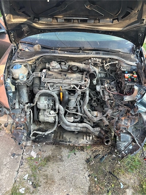 dezmembrez skoda octavia || 1.9 tdi - imagine 5