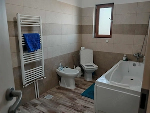 Casă triplex zona Kaufland Galata  - imagine 9