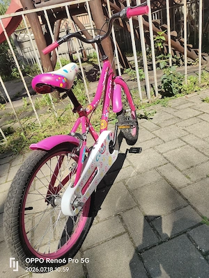 bicicleta fetiță.