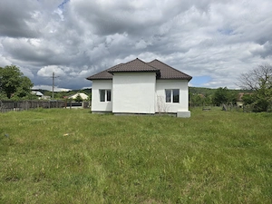 casa Leordeni 100mp constrruiti an 2020,teren 1200mp 63000euro - imagine 2
