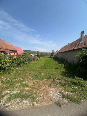 De vânzare teren intravilan de 14.75 ari  - imagine 3