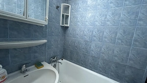 Închiriez apartament 3 camere - imagine 7