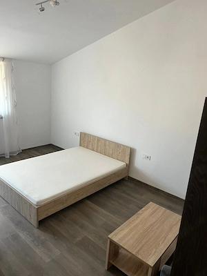 Garsoneră de închiriat la o stație de Braşov