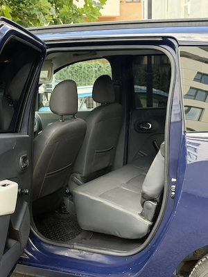 Dacia Lodgy 1.5 dci - imagine 11