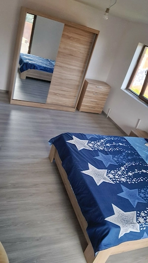 Vând casă la 10 km Brașov, detalii în privat 135.000 de euro Comuna Bod 120 mp ,teren 544 mp living  - imagine 9