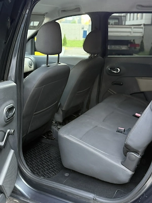 Dacia Lodgy 1.5 dci - imagine 1