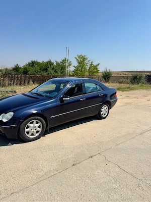 De vanzare Mercedes C180 benzina - imagine 2