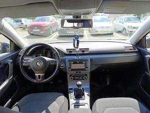 Volkswagen Passat 2.0 TDI BlueMotion Technology Comfortline - imagine 7