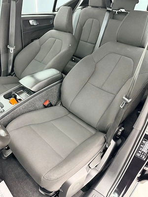 Volvo XC40 - imagine 17