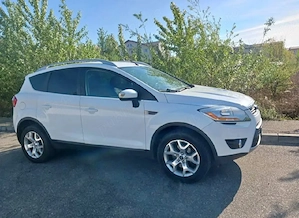 Ford Kuga 4x4  - imagine 2