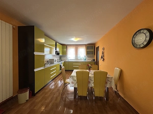 Agentia imobiliara VIGAFON vinde casa 6 camere Fulga de Sus-Prahova - imagine 9