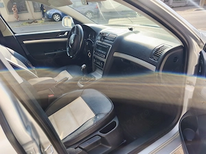 Skoda Octavia 2012 Euro 5 Motor 1.6 TDI Taxe Valabile Proprietar Jante R17 Preț 3350 Euro - imagine 6