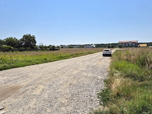 Teren de 785mp cu deschidere dublă 23/34m, strada principală Ciofliceni! - imagine 9