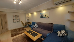Vând apartament doua camere mobilat si utilat vis a vis de Universitatea Andrei Șaguna - imagine 7