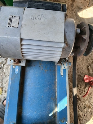 Vand motor electric 